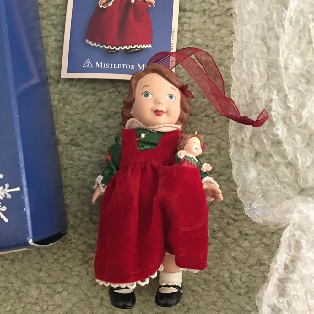 Hallmark Keepsake Mistletoe Miss Christmas ornament
